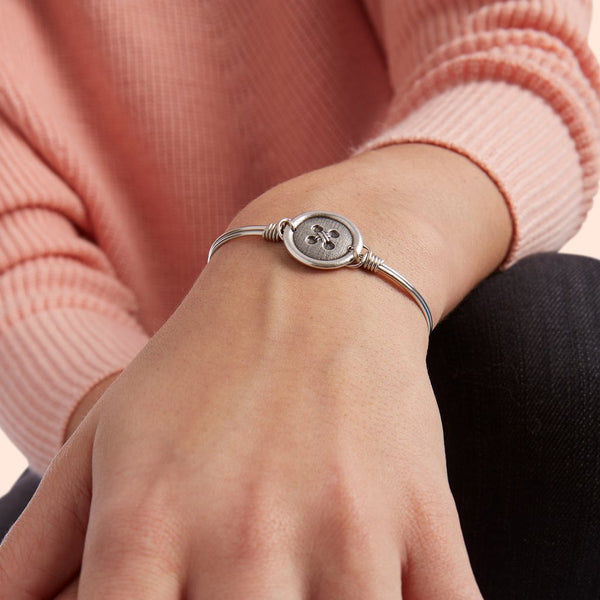 Luca + Danni Cute as a Button Bangle Bracelet