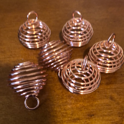 Cooper Large Spring Metal Crystal Holder