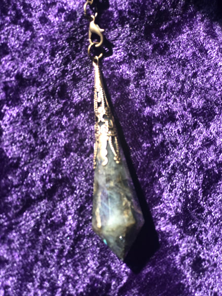 Pendulum Moonstone Vintage
